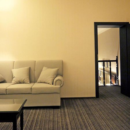 Hotel Optima Collection Žytomyr Esterno foto